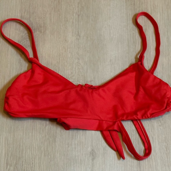 POLO Ralph Lauren Bikini Top - Red, Size Medium, Trendy, Great Condition! - Picture 2 of 10